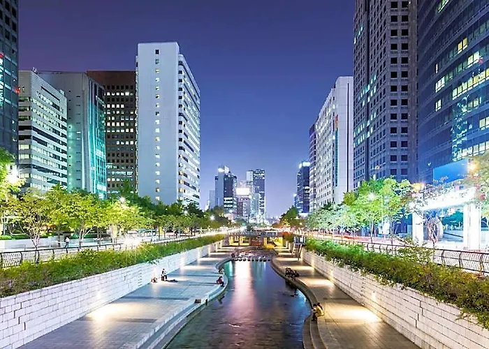 Yeonwoo Hotel 2*